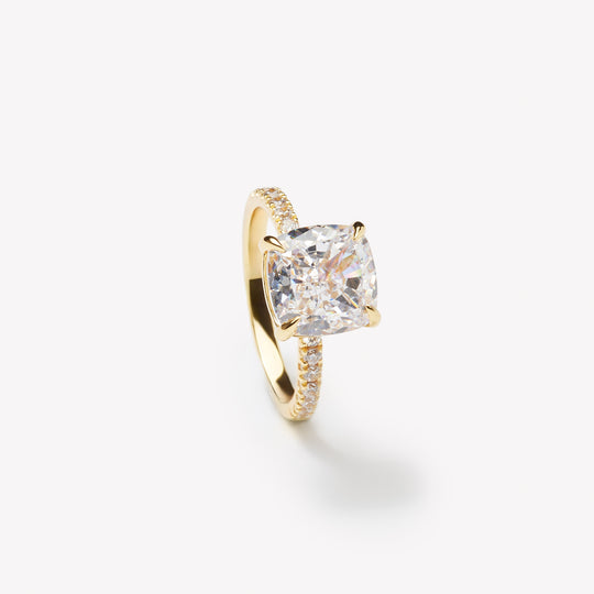 Cushion cut engagement ring by IRALIS featuring lab-grown diamonds with DEF color and VS1–VS2 clarity, Zurich designed