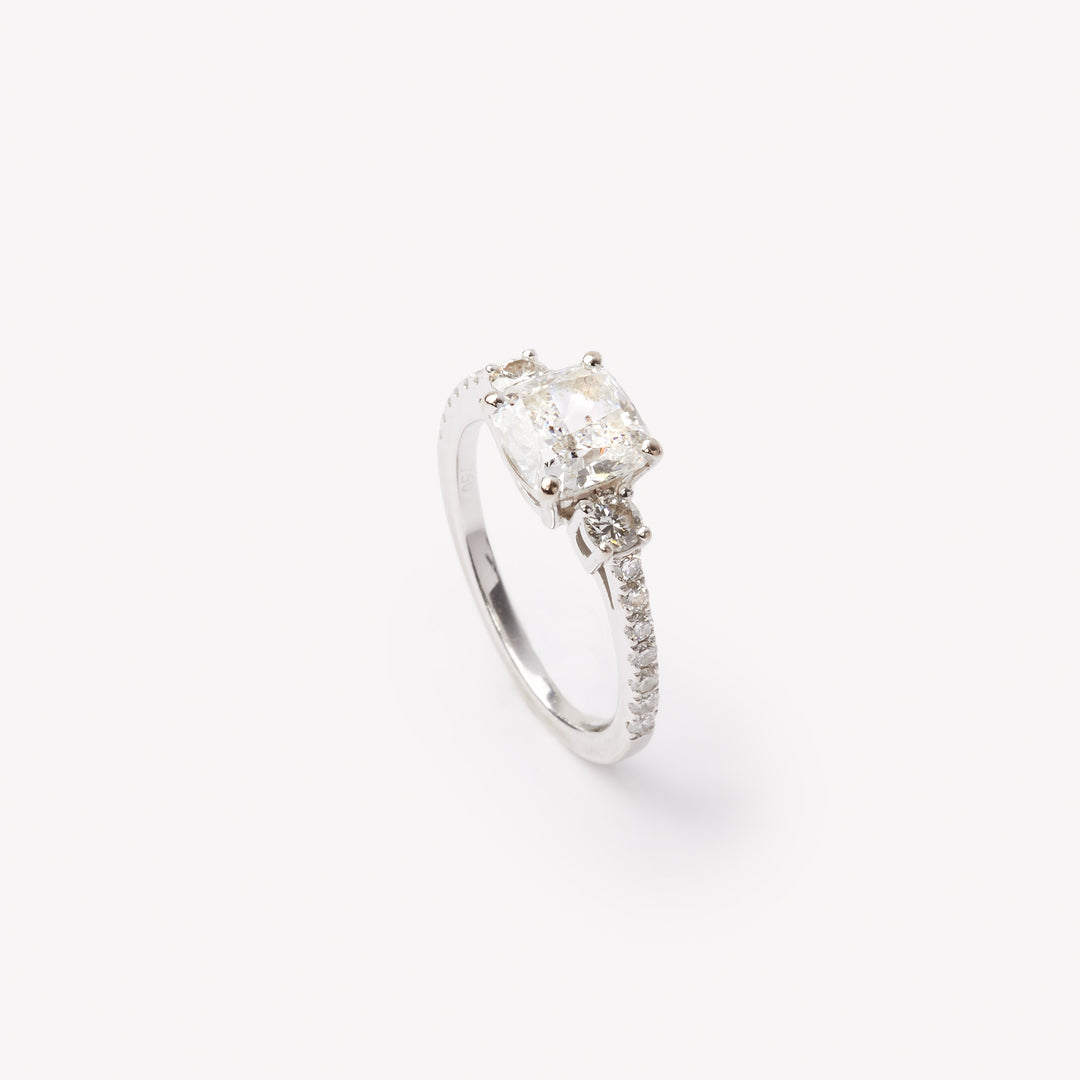 Asscher brilliant cut engagement ring by IRALIS featuring lab-grown diamonds with DEF color and VS1–VS2 clarity, Zurich designed