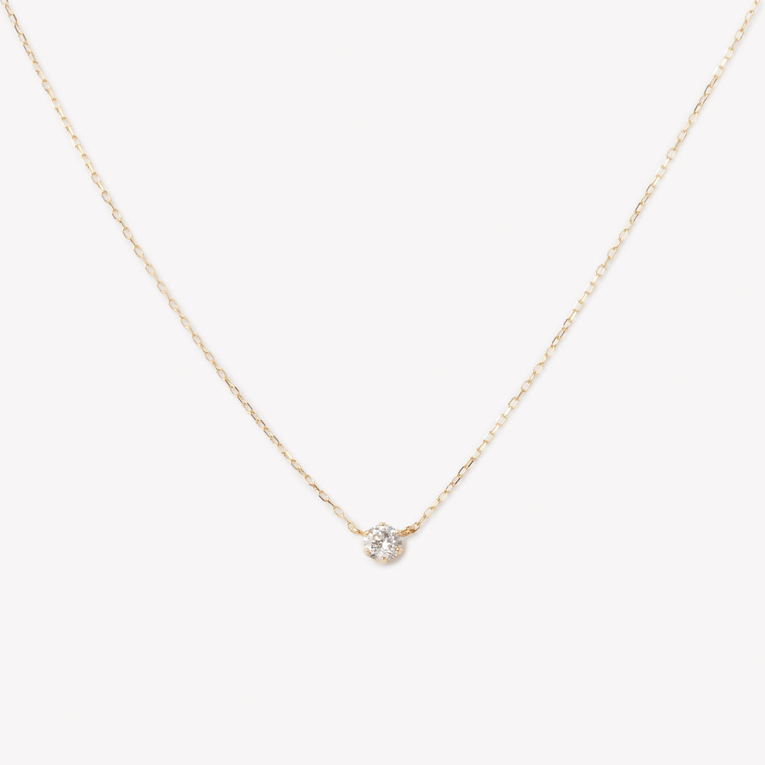 Zurich designed round diamond necklace by IRALIS with lab-grown DEF color stones and timeless elegance